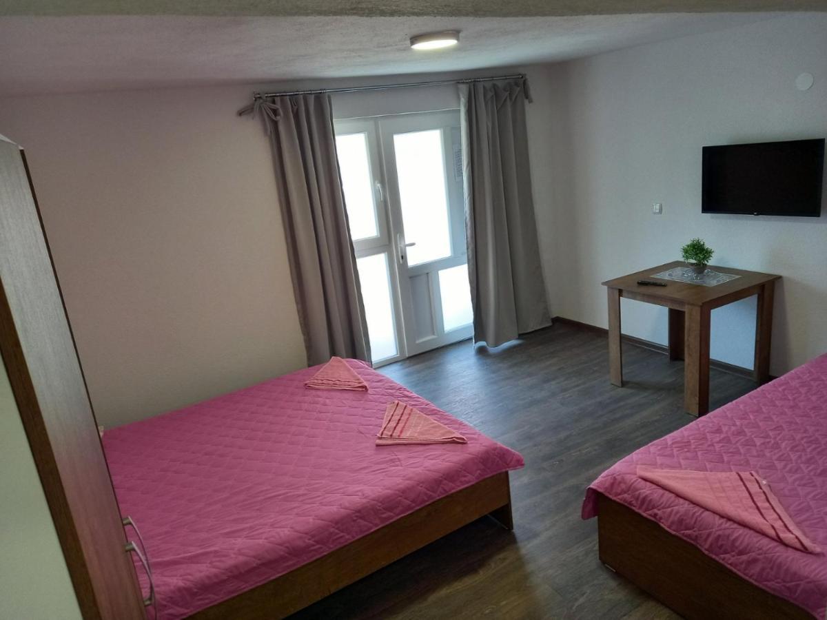 Apartmants Djekovi Ochryda Zewnętrze zdjęcie
